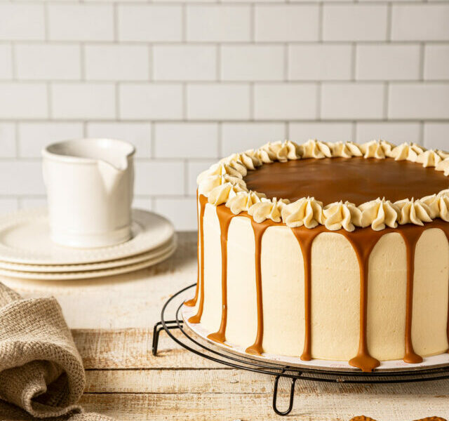 Lotus Cake