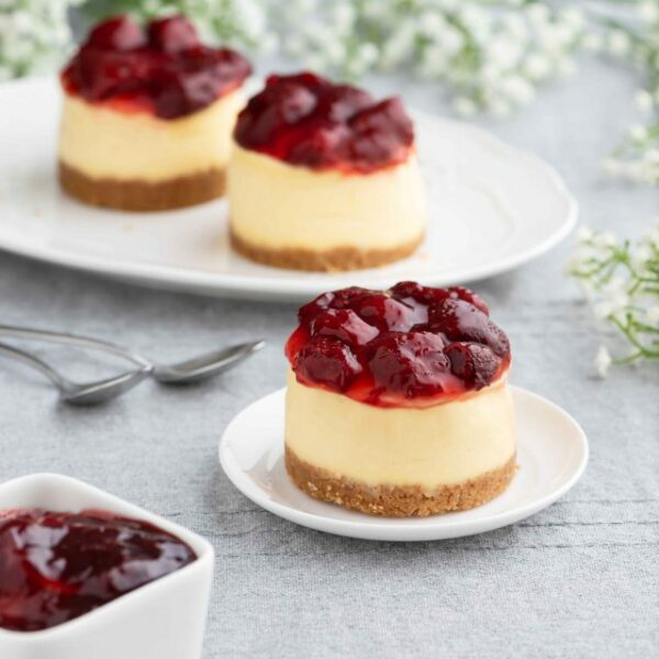 Mini Strawberry Cheesecake