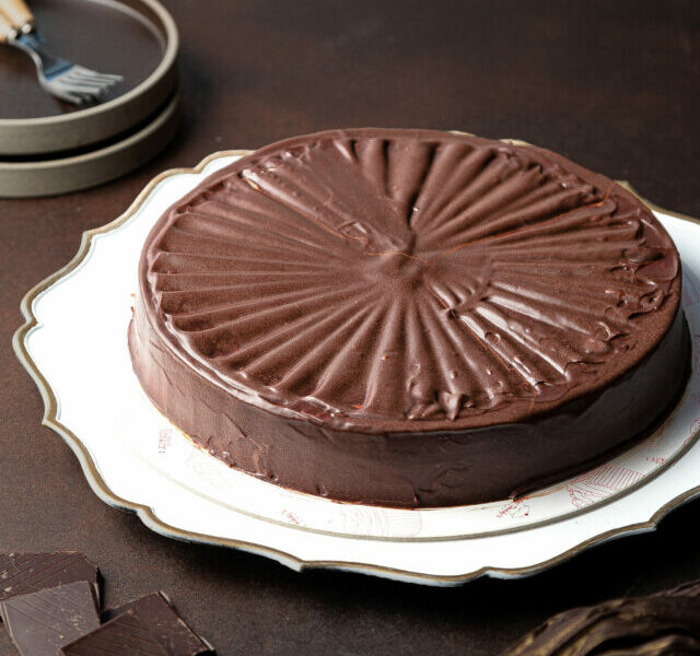 Gluten-Free Flourless Chocolate Torte 1