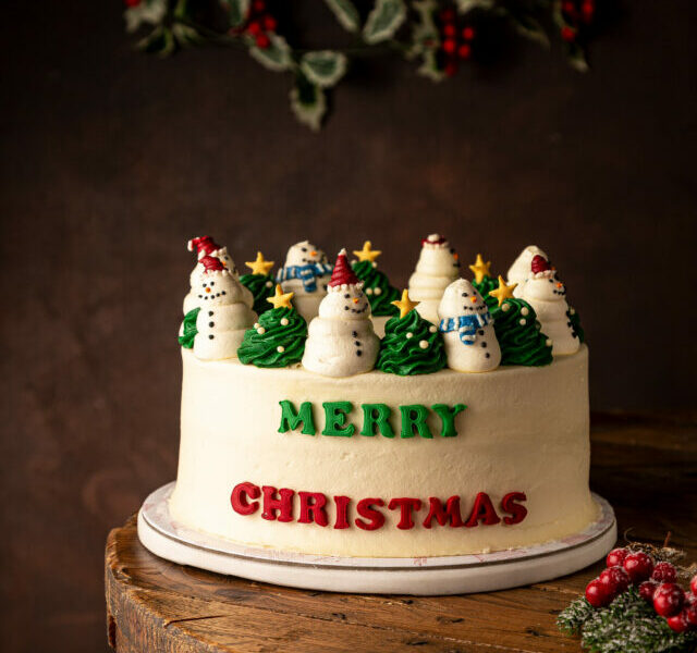 Christmas Cake Design 2021